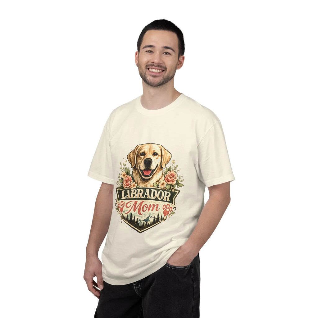 Labrador Mom T-Shirt — Floral Retriever Graphic Tee for Dog Lovers