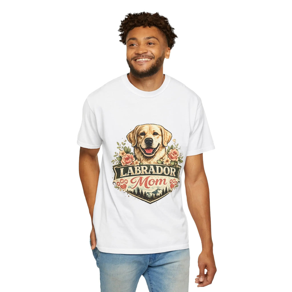 Labrador Mom T-Shirt — Floral Retriever Graphic Tee for Dog Lovers