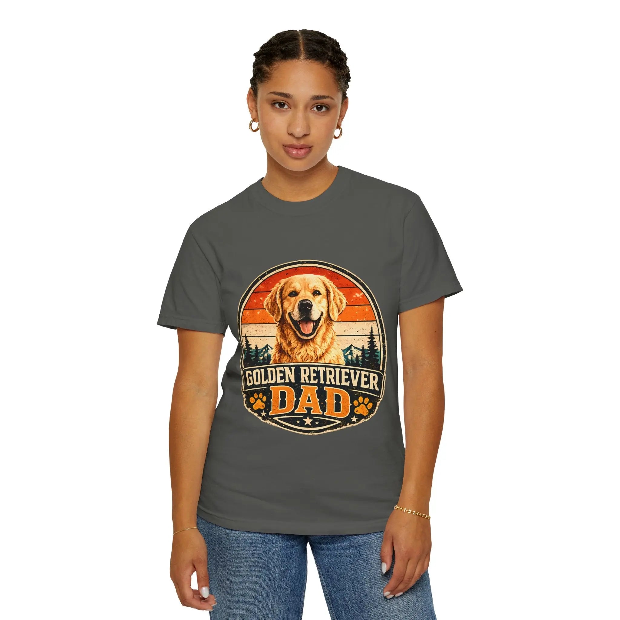 Golden Retriever Dad T-Shirt — Vintage Paw Print Dog Dad Tee