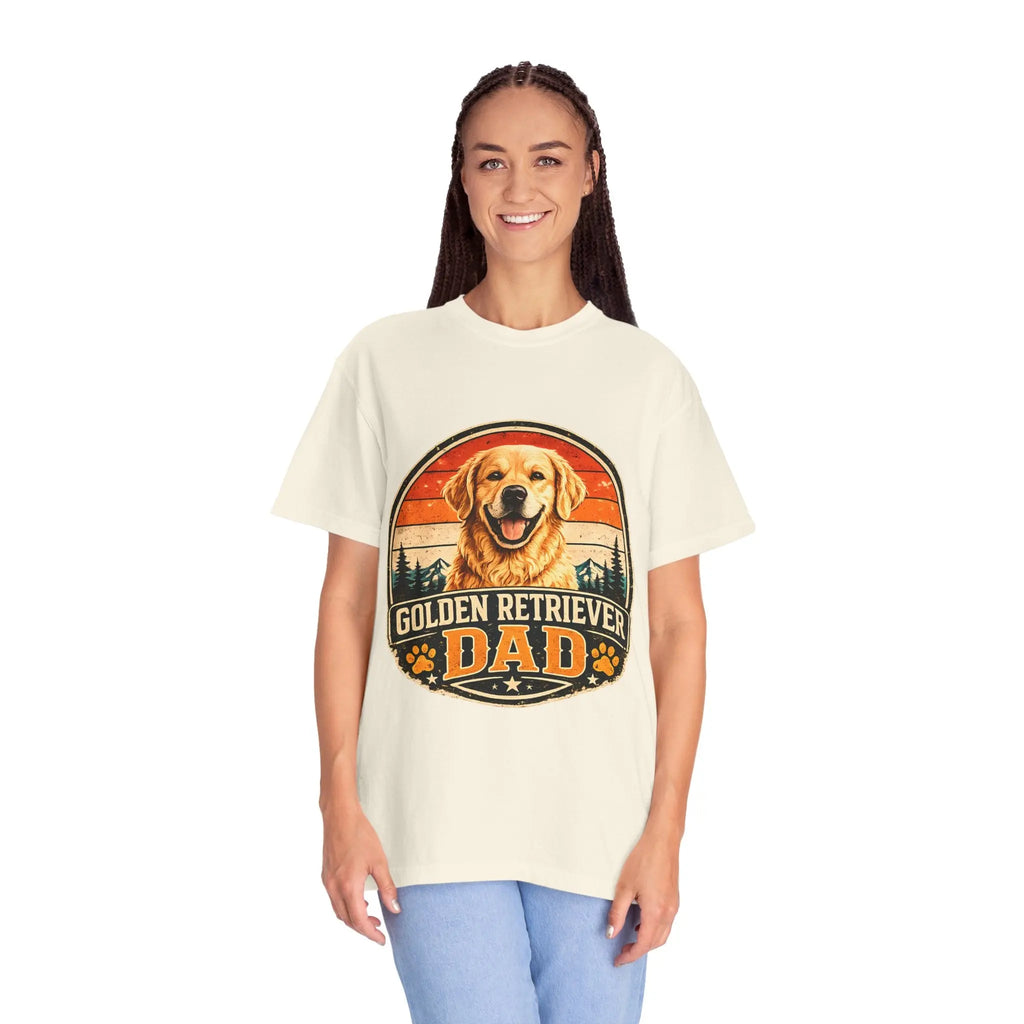 Golden Retriever Dad T-Shirt — Vintage Paw Print Dog Dad Tee
