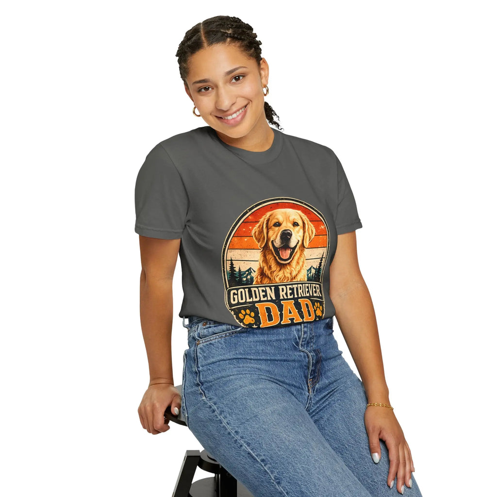 Golden Retriever Dad T-Shirt — Vintage Paw Print Dog Dad Tee